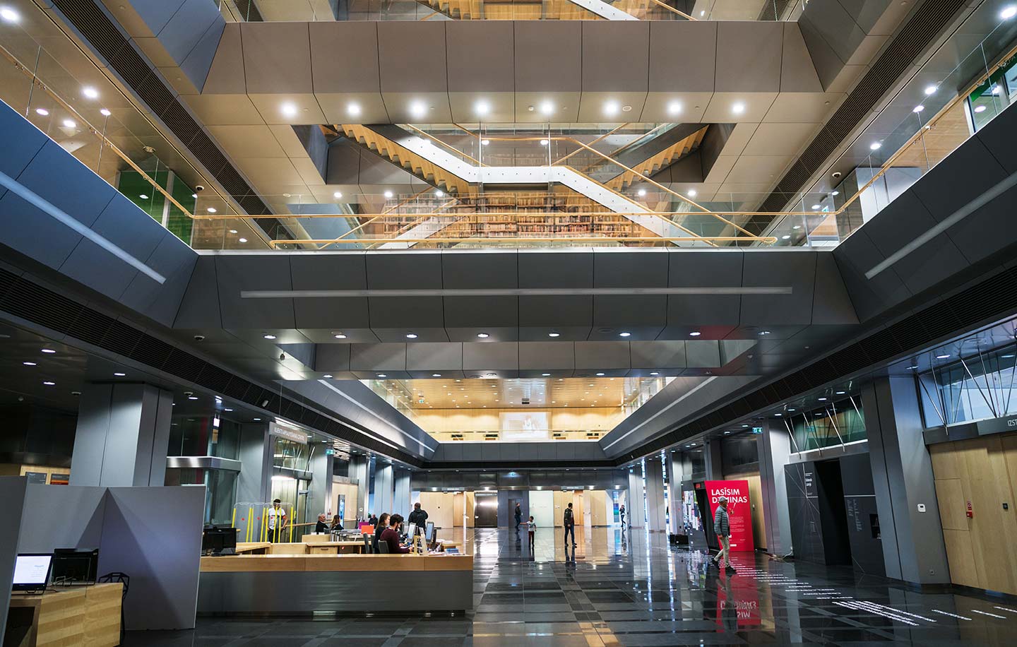 University of Latvia. Medizin studieren in Riga. Medizinstudium in Lettland.